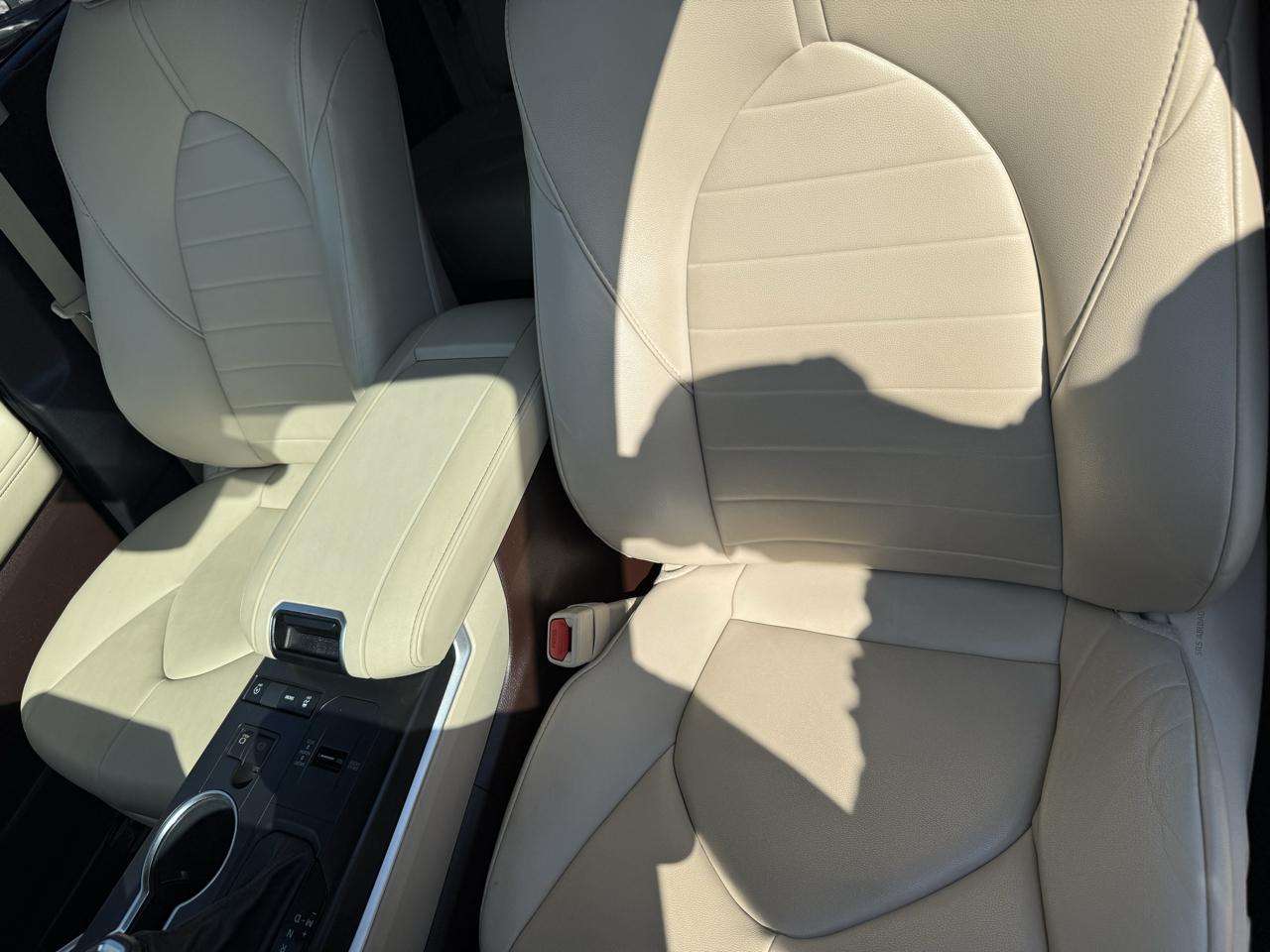 Toyota Highlander XLE FWD V6 2021