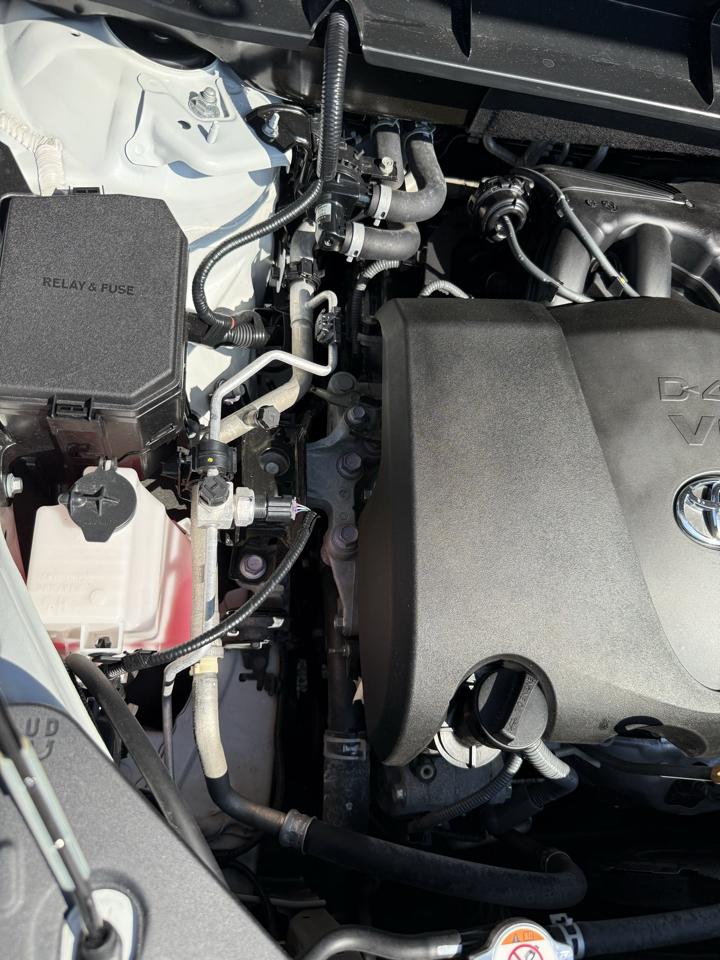 Toyota Highlander XLE FWD V6 2021
