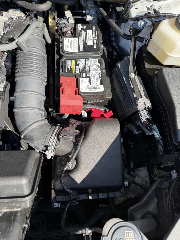 Toyota Highlander XLE FWD V6 2021