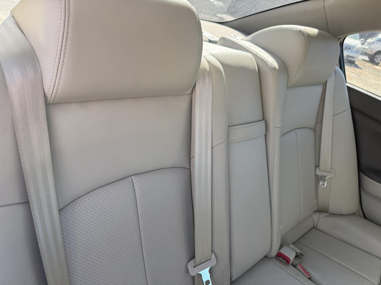 Infiniti G Sedan 37 Sport 6MT 2012