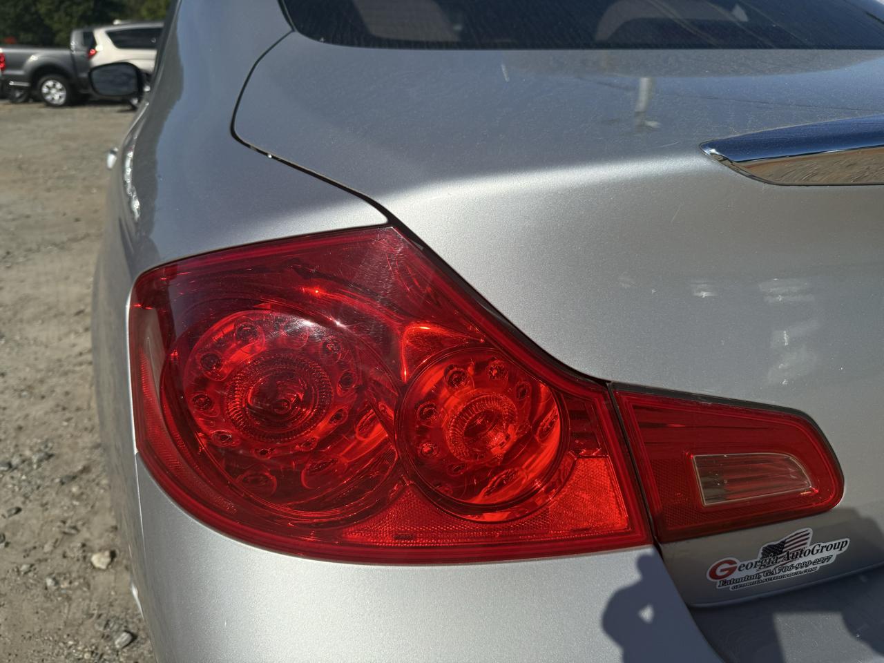 Infiniti G Sedan 37 Sport 6MT 2012