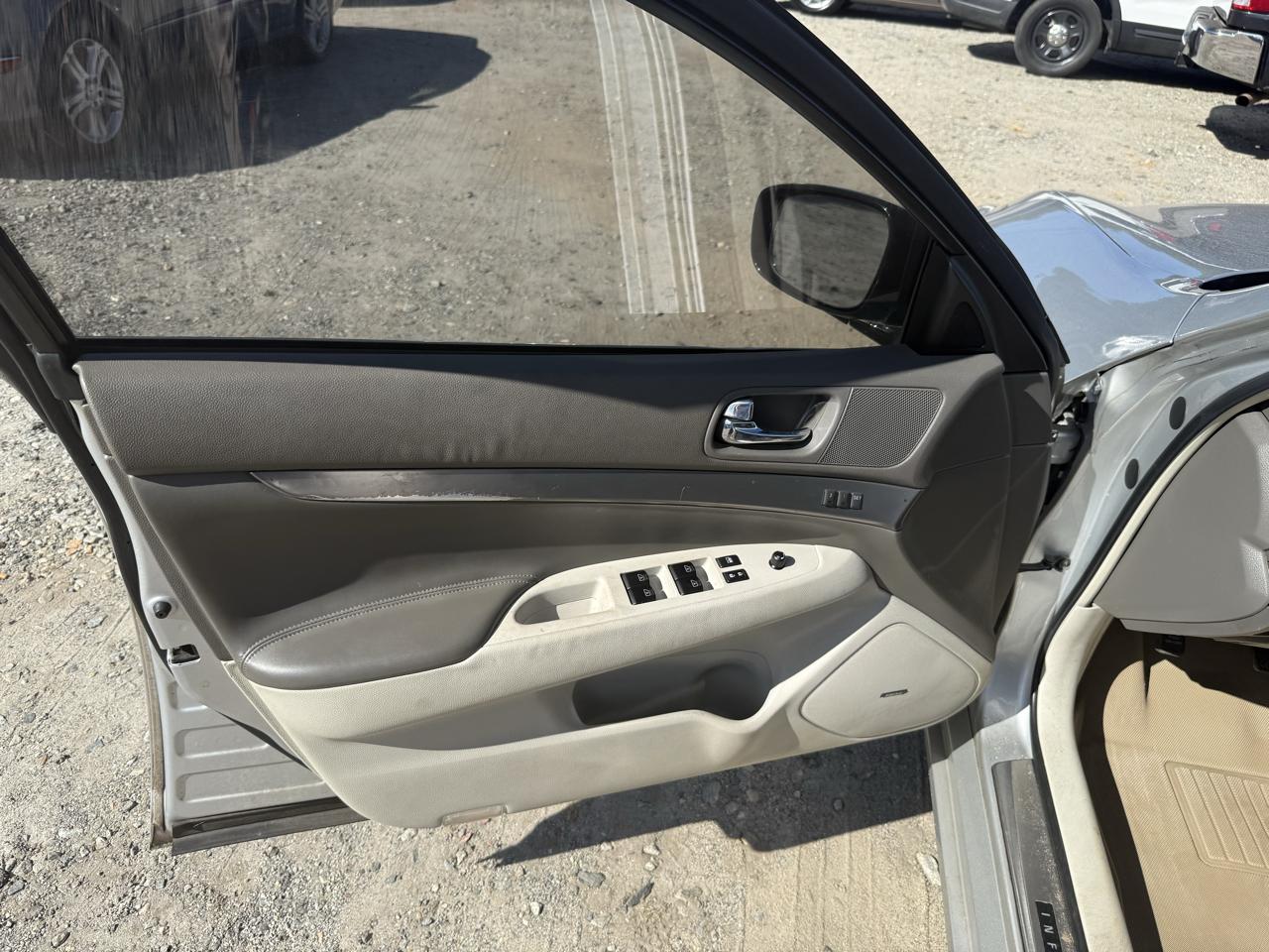 Infiniti G Sedan 37 Sport 6MT 2012