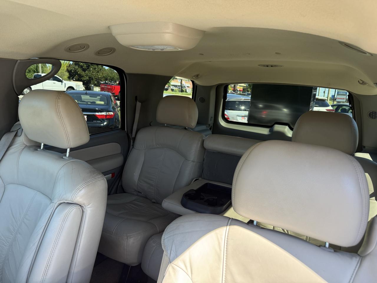 Chevrolet Tahoe 4WD 2002