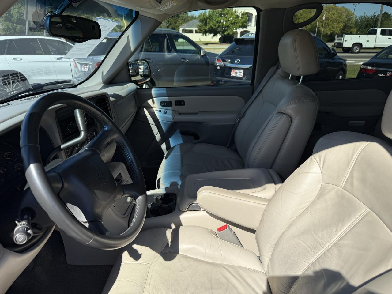 Chevrolet Tahoe 4WD 2002