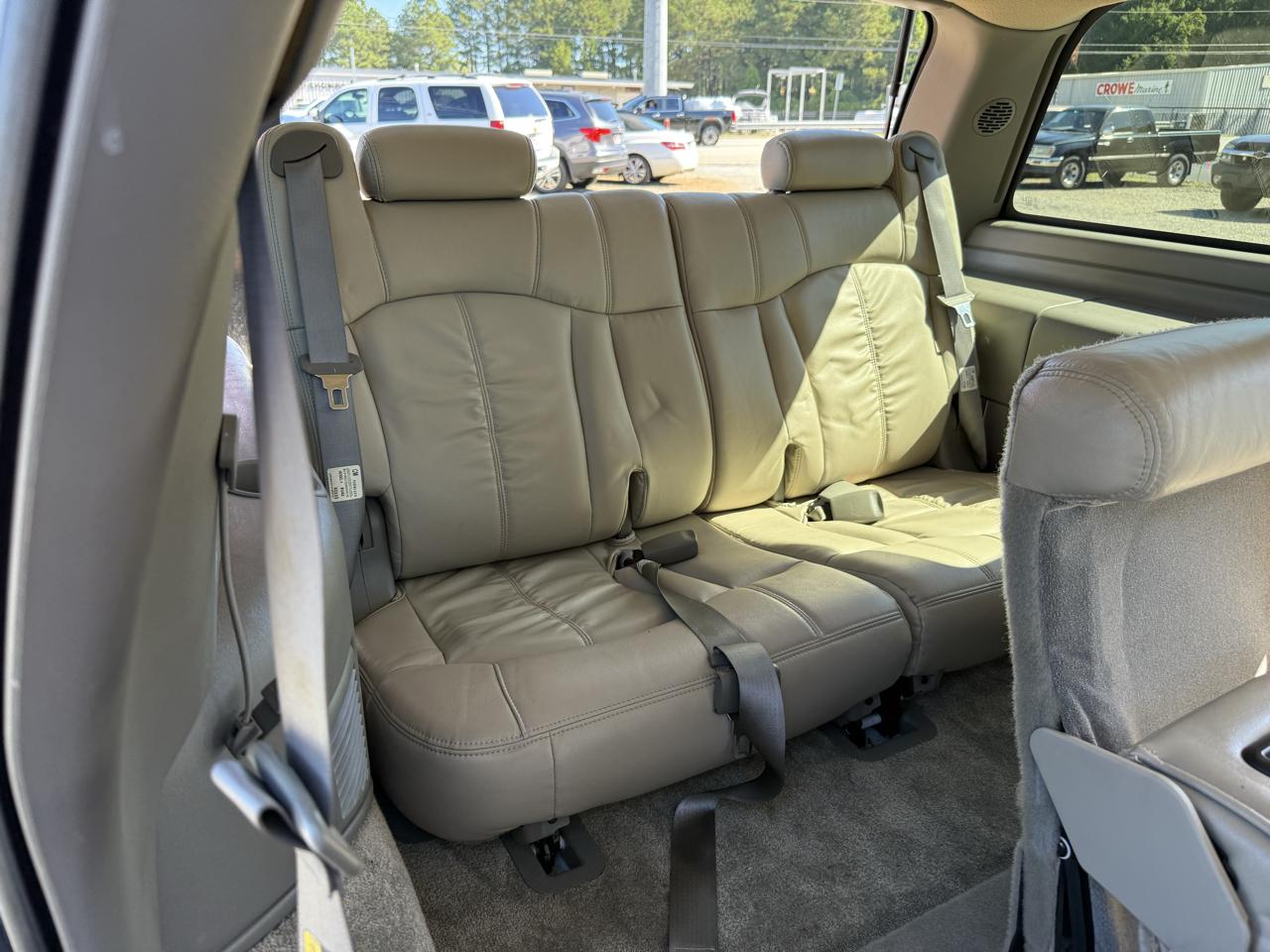 Chevrolet Tahoe 4WD 2002