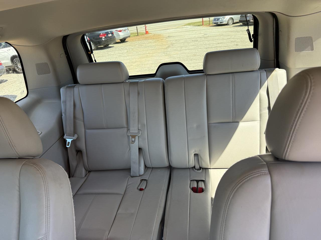 Chevrolet Tahoe LT 4WD 2012