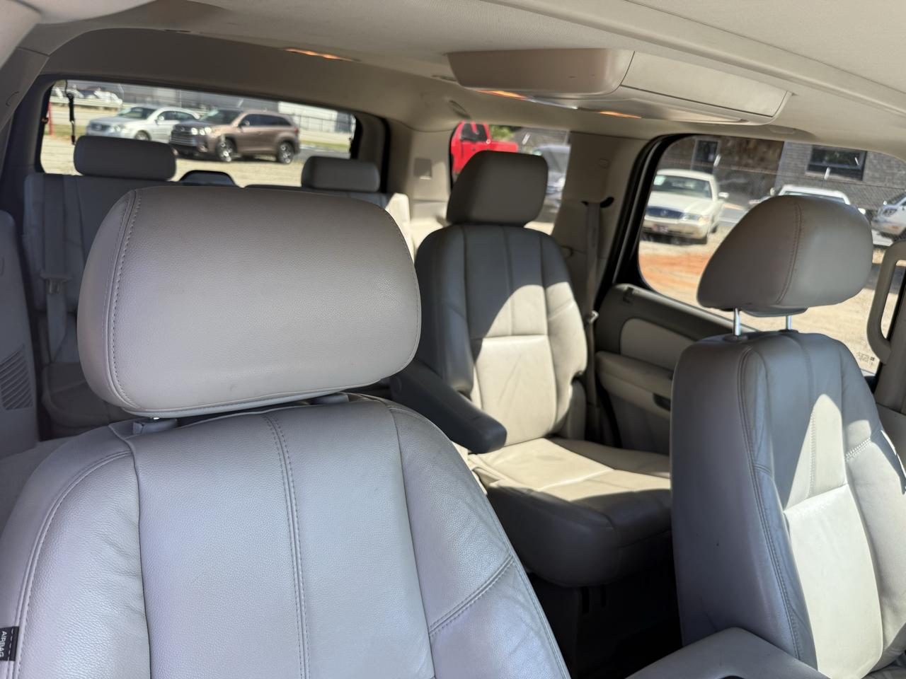 Chevrolet Tahoe LT 4WD 2012