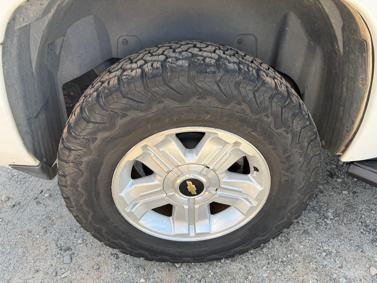 Chevrolet Tahoe LT 4WD 2012