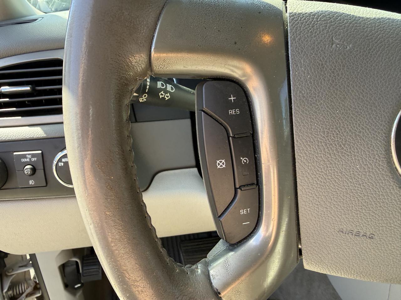Chevrolet Tahoe LT 4WD 2012