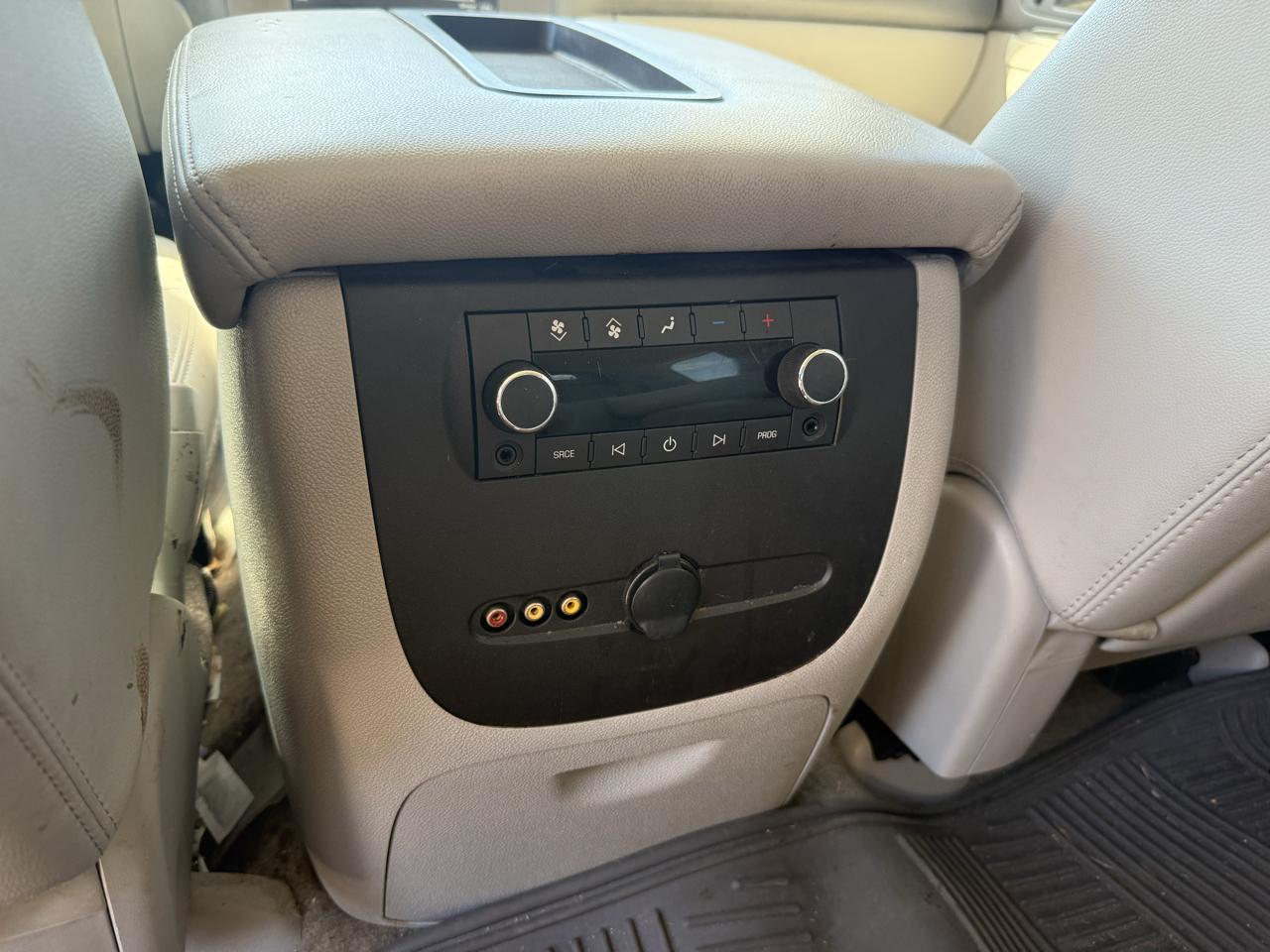 Chevrolet Tahoe LT 4WD 2012
