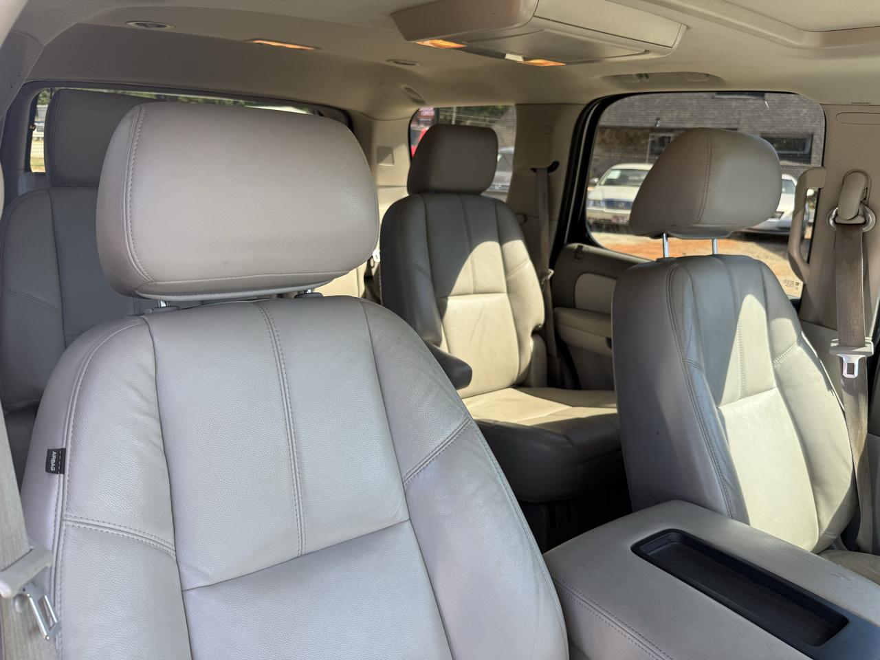 Chevrolet Tahoe LT 4WD 2012