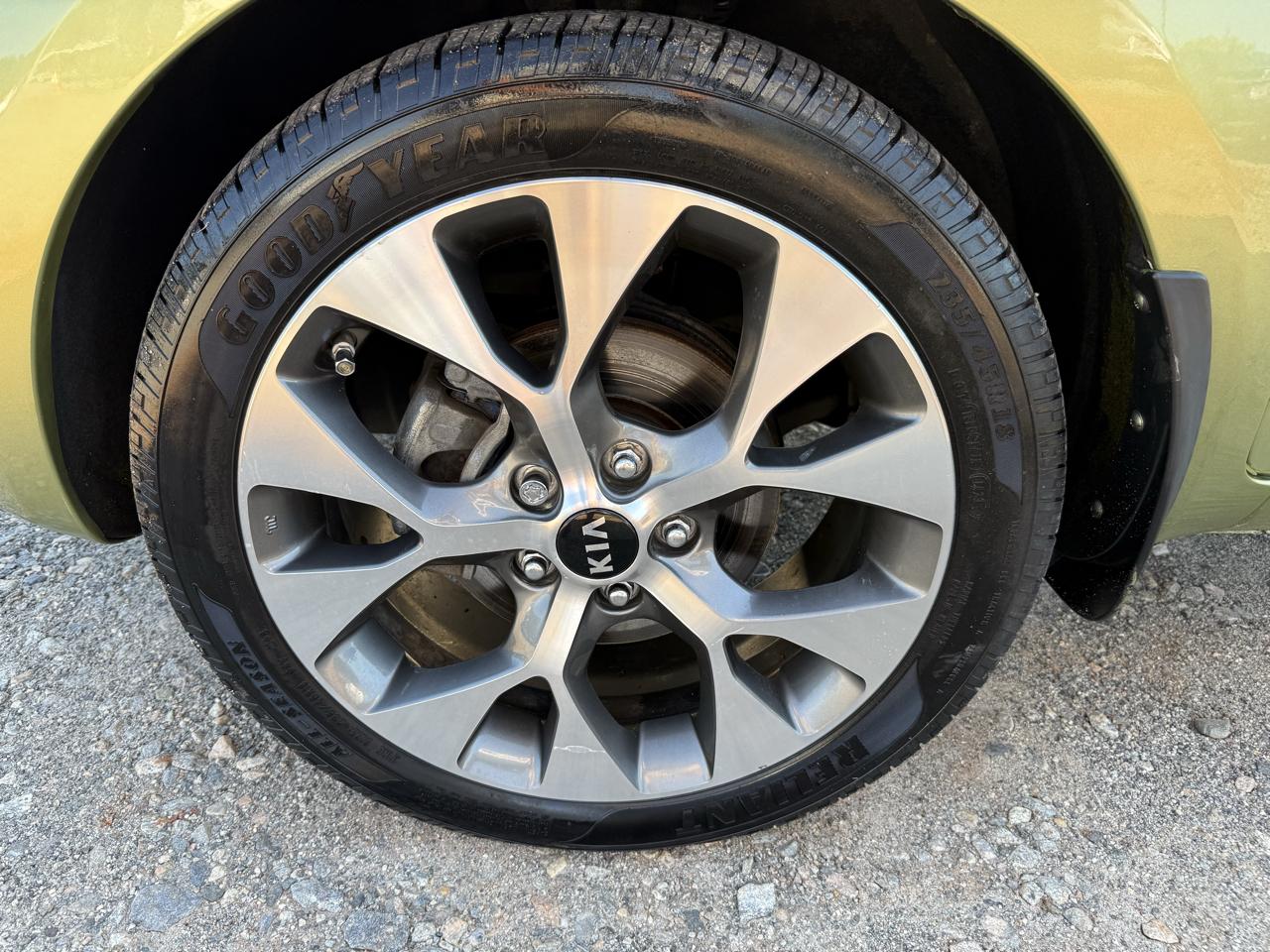 Kia Soul ! 4D Wagon 2013