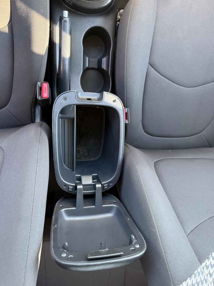 Kia Soul ! 4D Wagon 2013