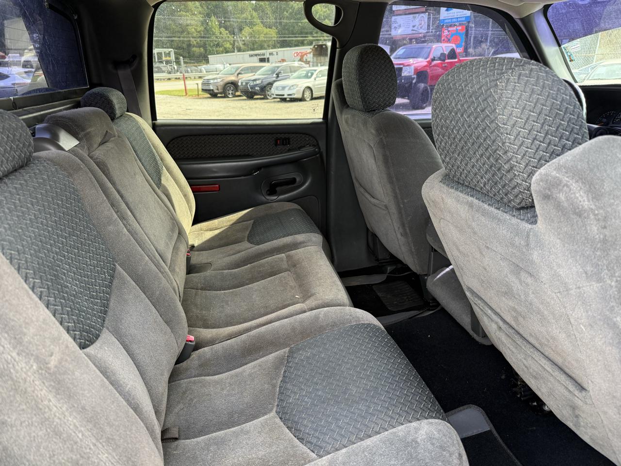 Chevrolet Avalanche 1500 2WD 2004