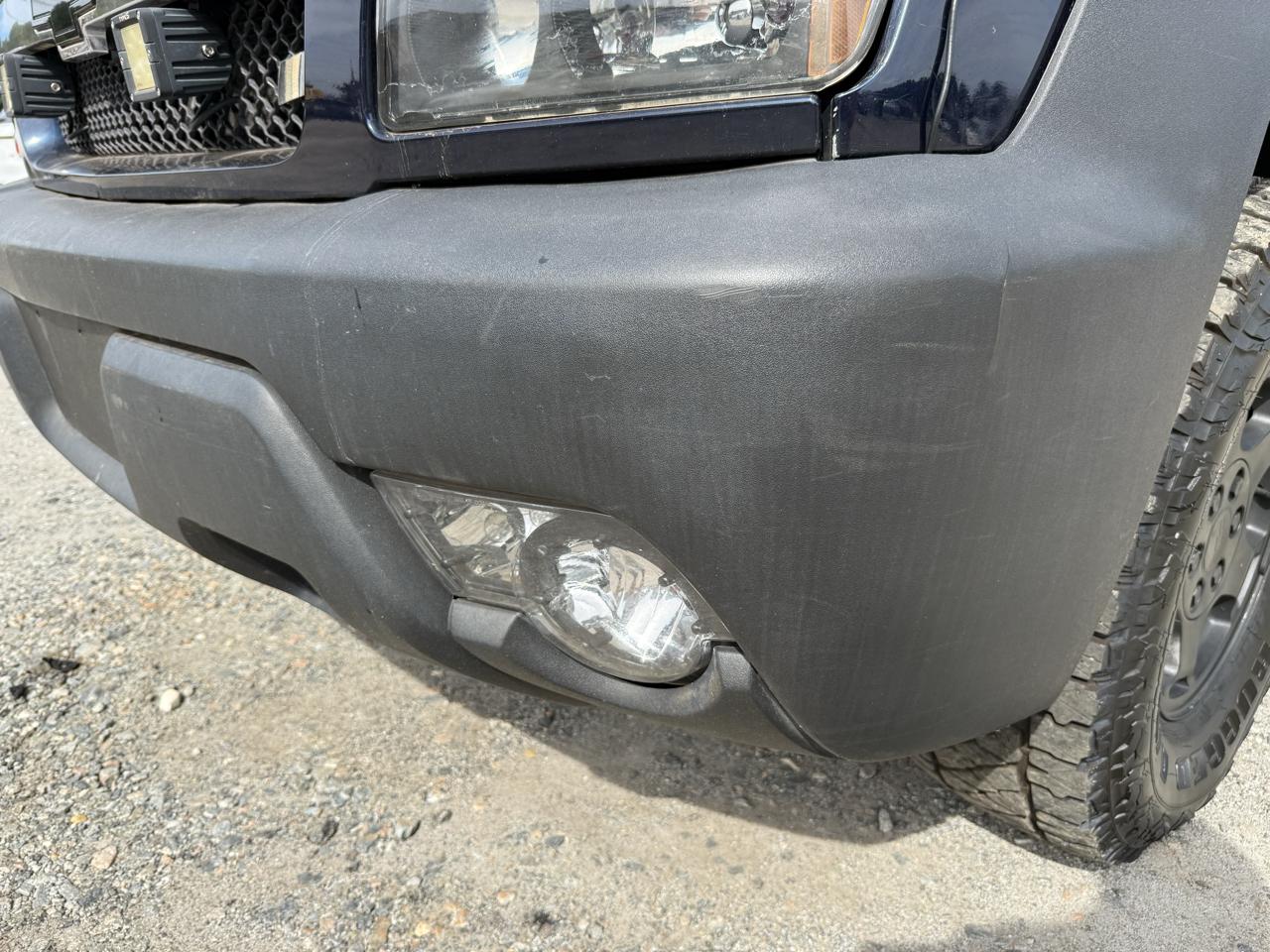 Chevrolet Avalanche 1500 2WD 2004