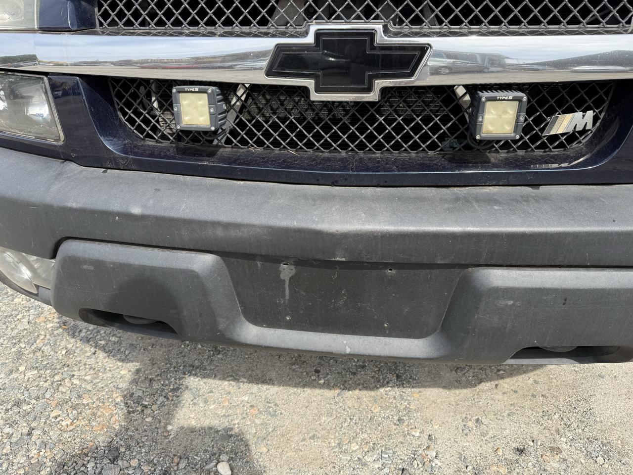 Chevrolet Avalanche 1500 2WD 2004