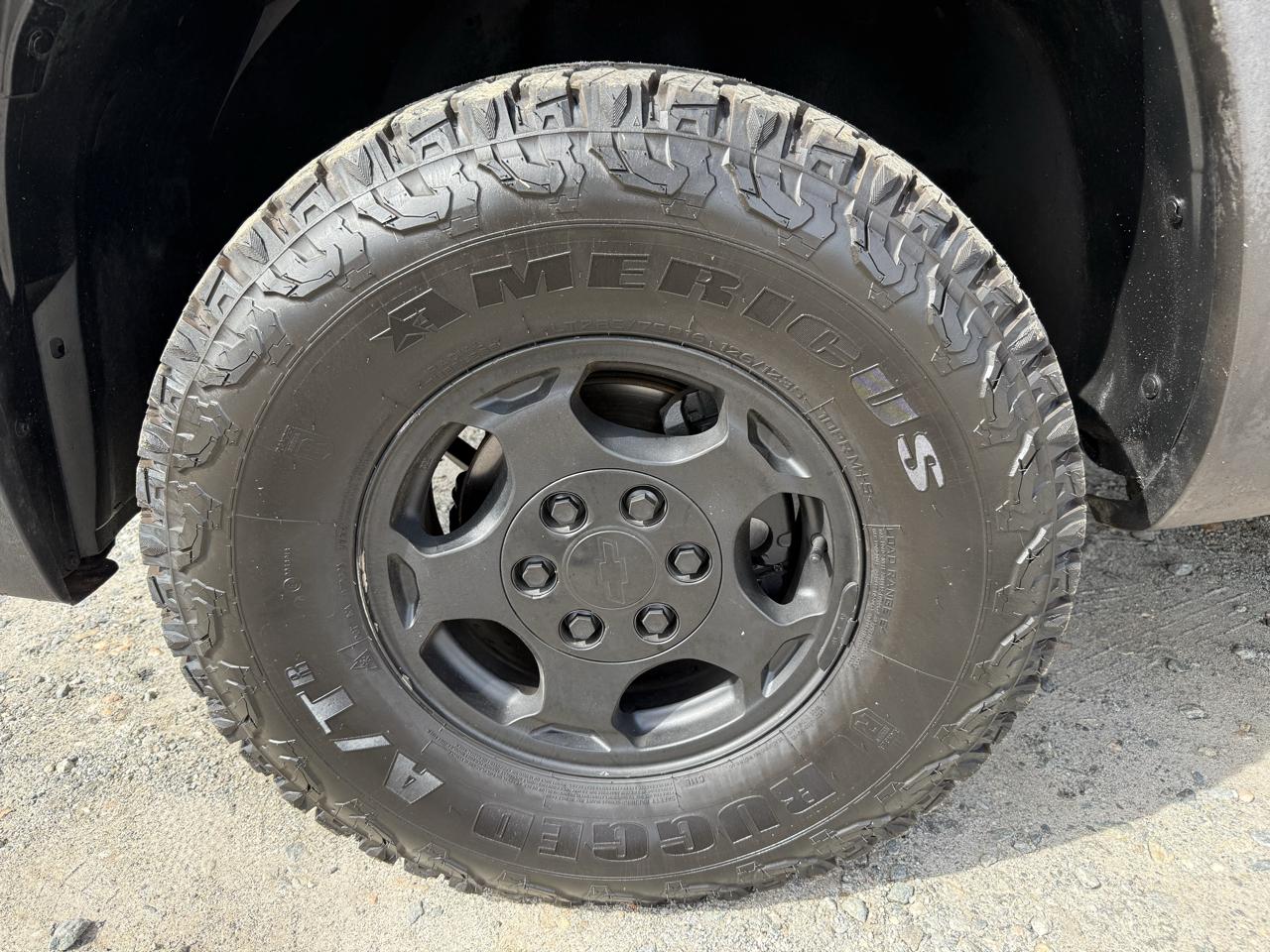 Chevrolet Avalanche 1500 2WD 2004
