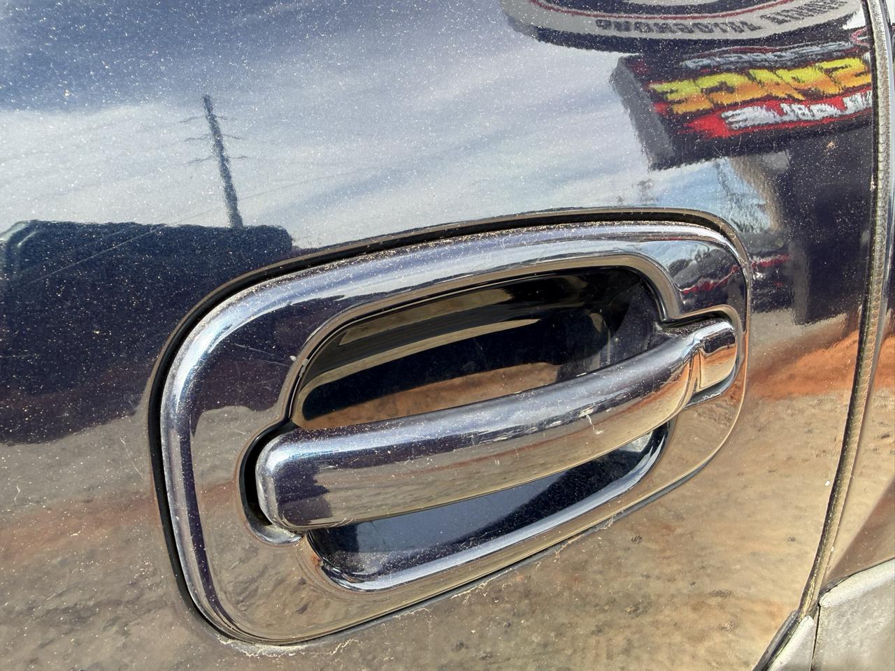 Chevrolet Avalanche 1500 2WD 2004