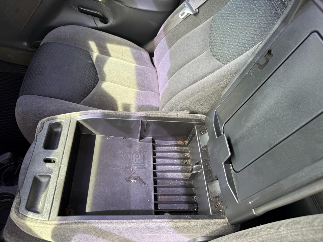 Chevrolet Avalanche 1500 2WD 2004