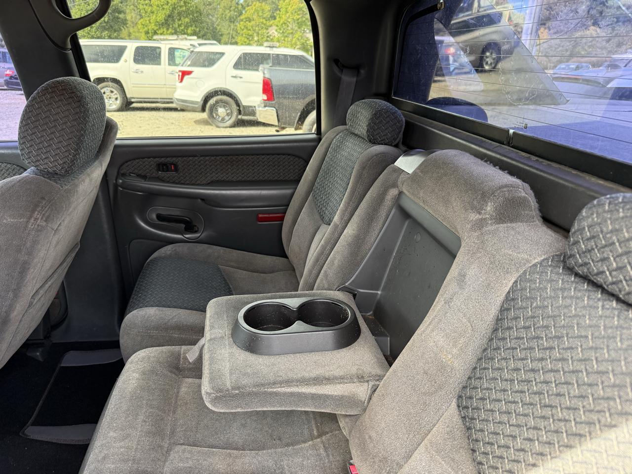 Chevrolet Avalanche 1500 2WD 2004