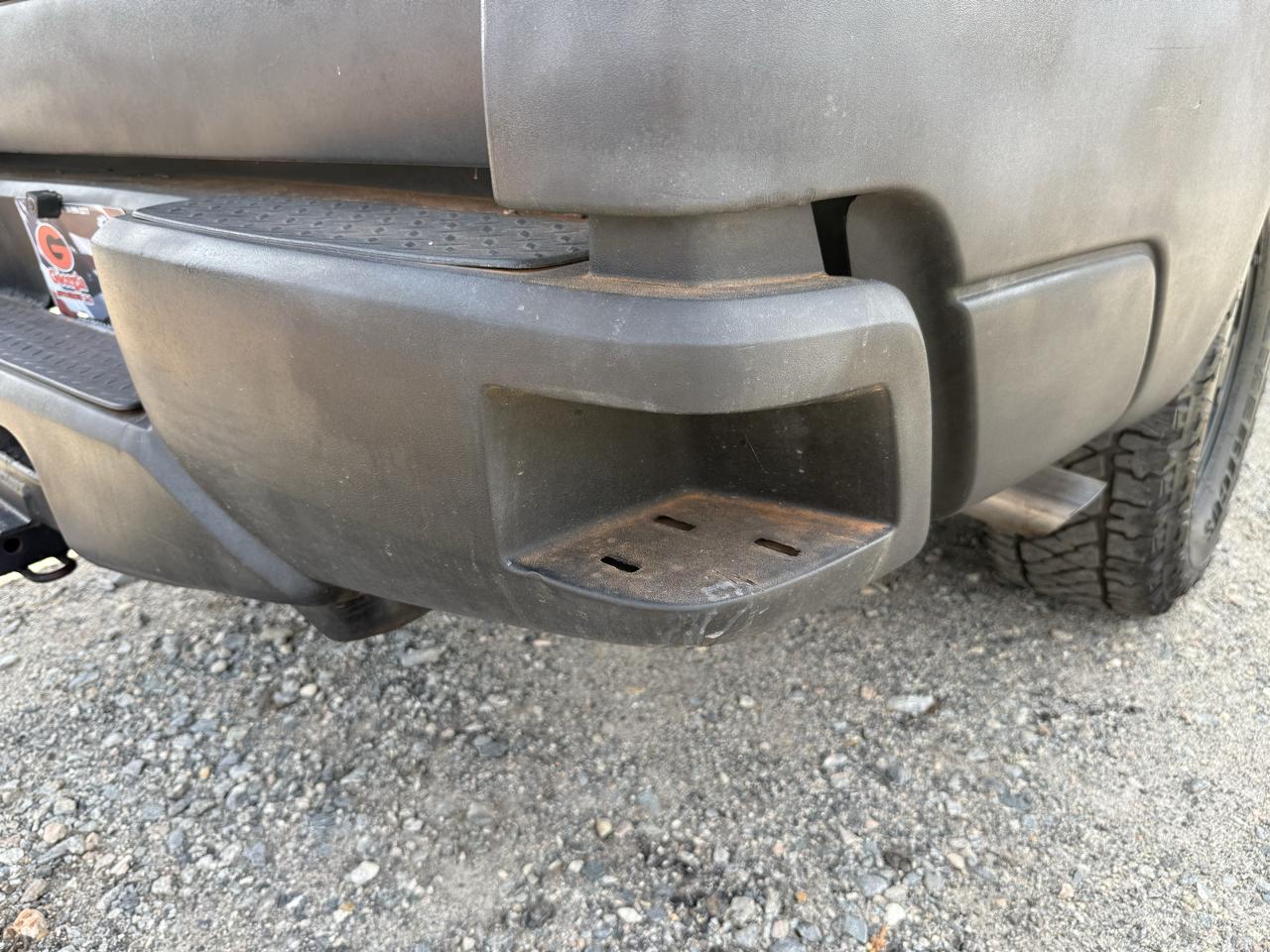 Chevrolet Avalanche 1500 2WD 2004
