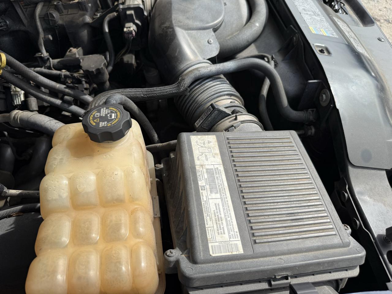 Chevrolet Avalanche 1500 2WD 2004
