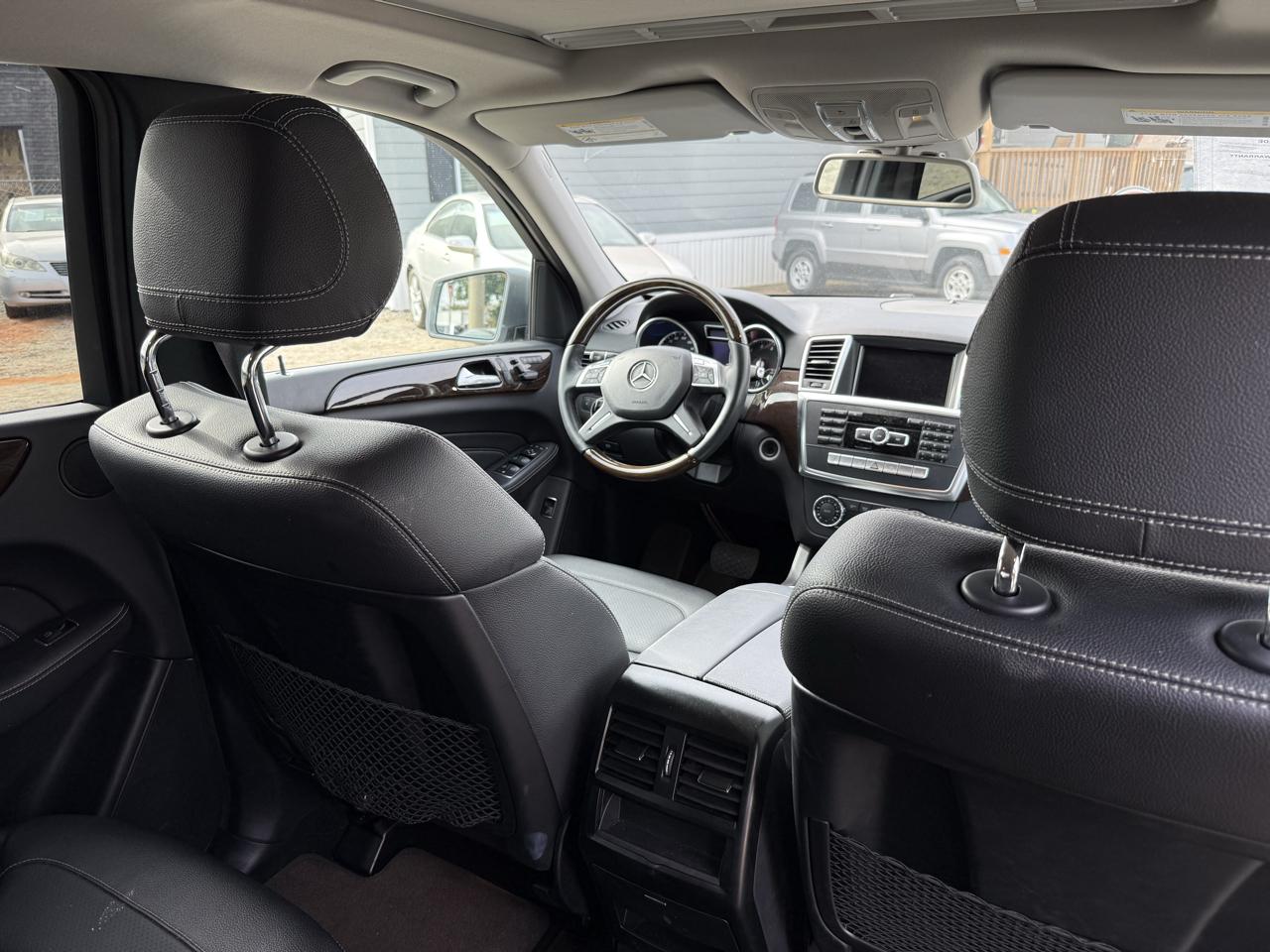 Mercedes-Benz M-Class ML350 4MATIC 2013