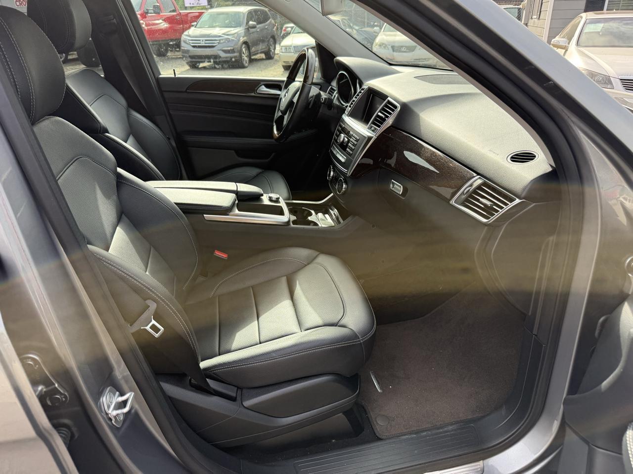 Mercedes-Benz M-Class ML350 4MATIC 2013