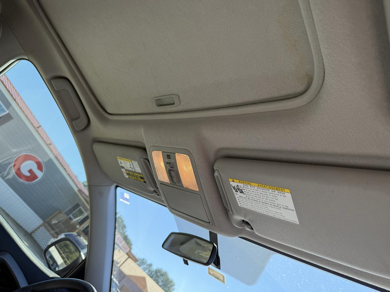 Toyota RAV4 Base I4 4WD 2012