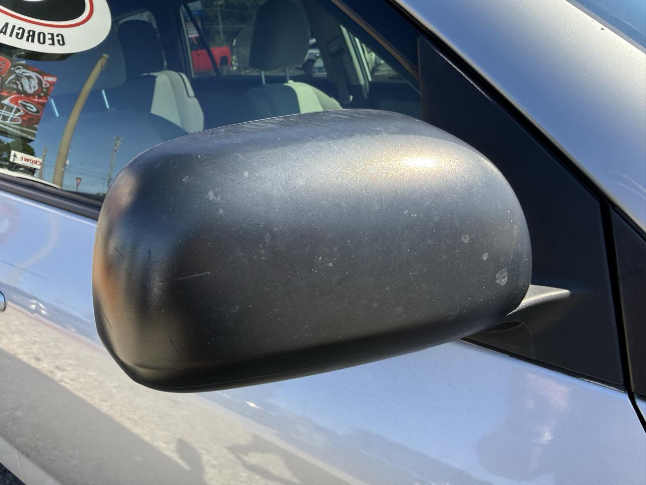 Toyota RAV4 Base I4 4WD 2012