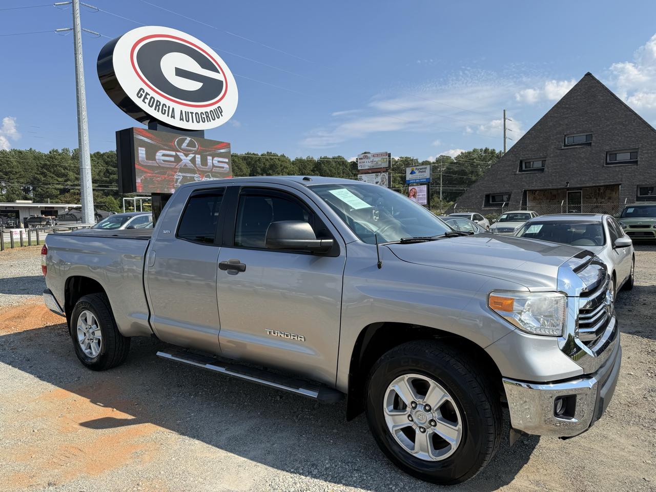 Toyota Tundra 2WD Truck Double Cab 4.6L V8 6-Spd AT SR5 (Natl) 2016