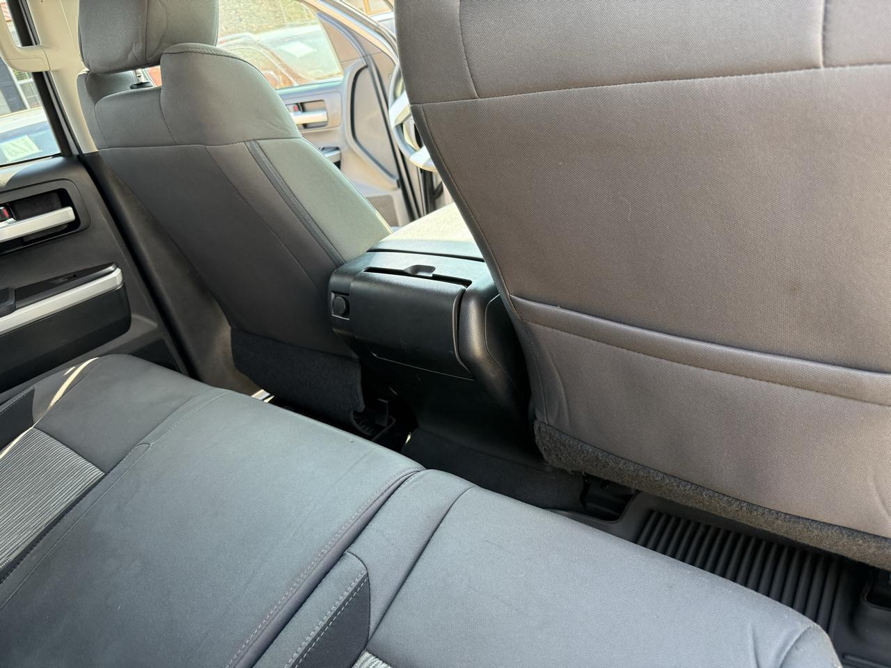 Toyota Tundra 2WD Truck Double Cab 4.6L V8 6-Spd AT SR5 (Natl) 2016