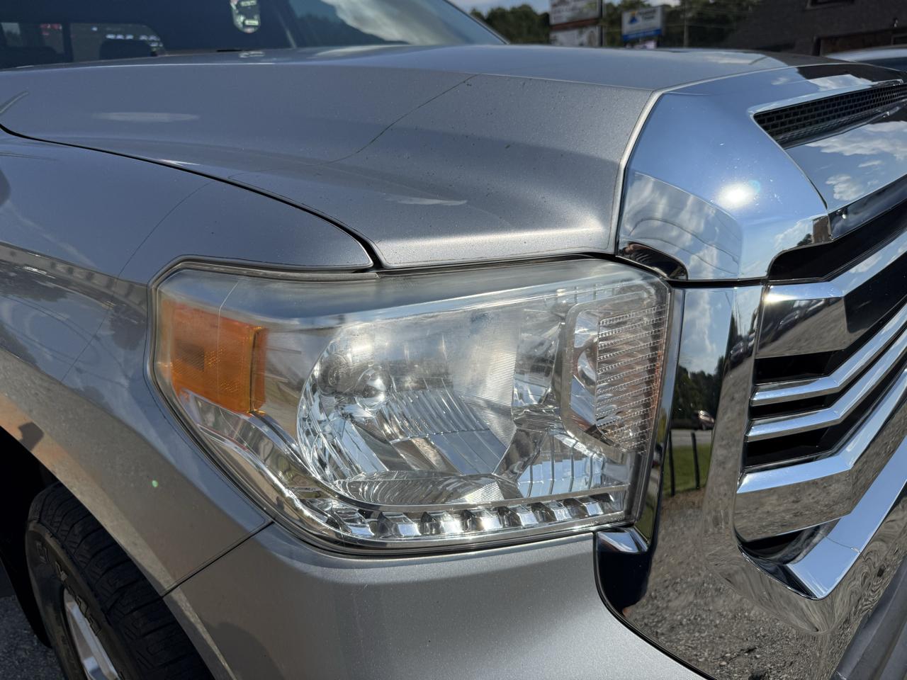 Toyota Tundra 2WD Truck Double Cab 4.6L V8 6-Spd AT SR5 (Natl) 2016