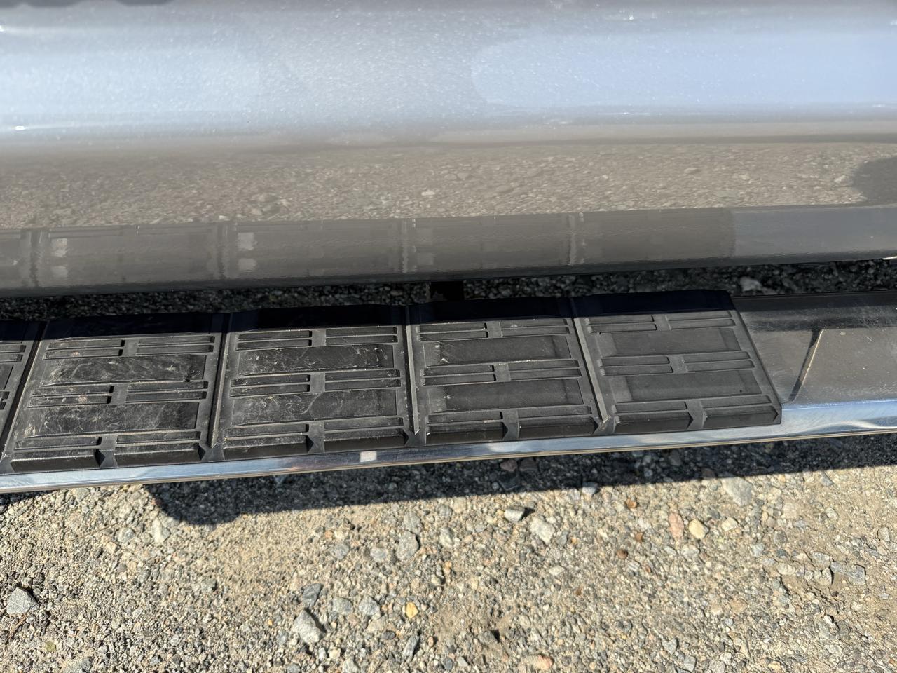 Toyota Tundra 2WD Truck Double Cab 4.6L V8 6-Spd AT SR5 (Natl) 2016