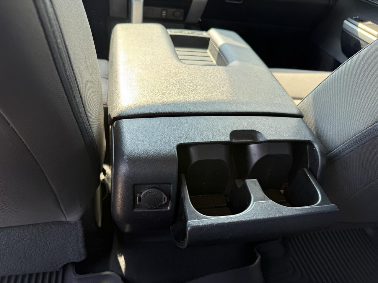 Toyota Tundra 2WD Truck Double Cab 4.6L V8 6-Spd AT SR5 (Natl) 2016