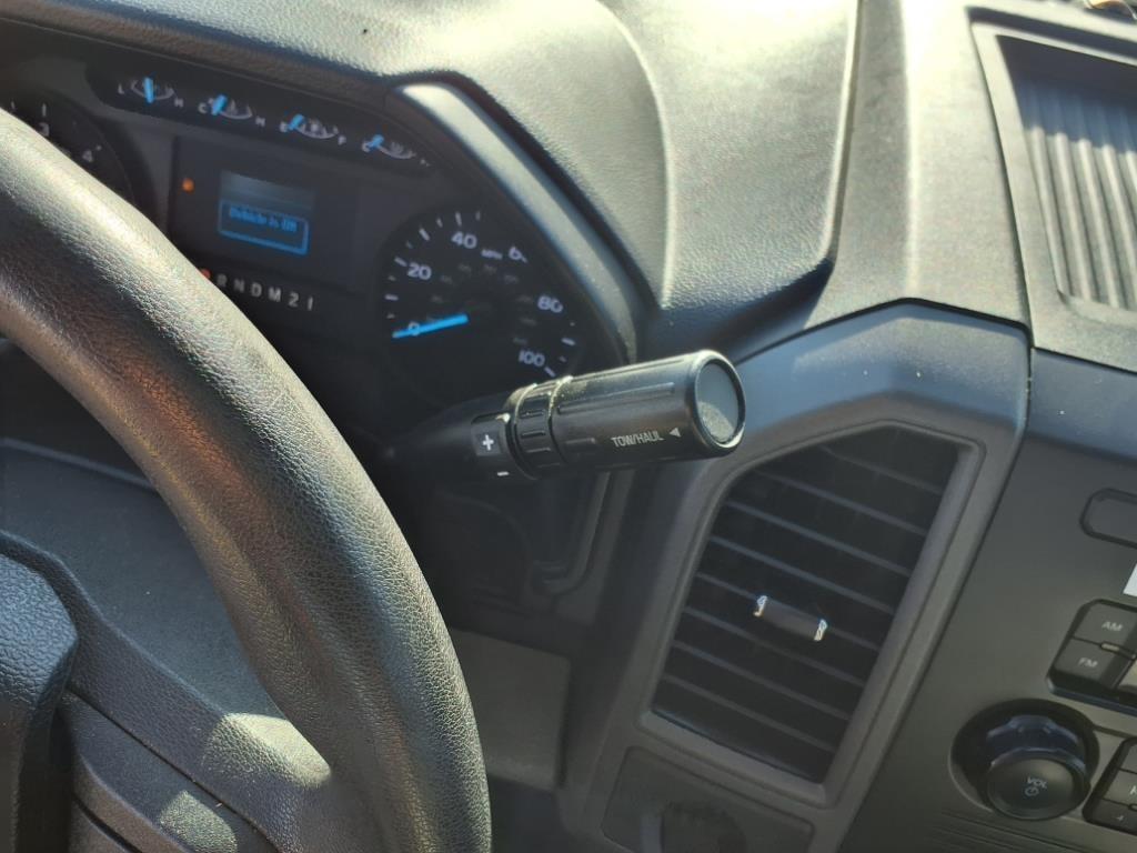 Ford Super Duty F-550 DRW XL 2WD Reg Cab 145" WB 60" CA 2019