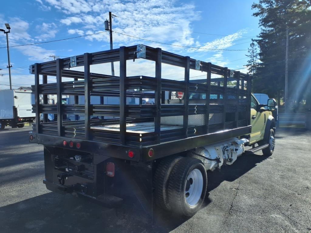 Ford Super Duty F-550 DRW XL 2WD Reg Cab 145" WB 60" CA 2019