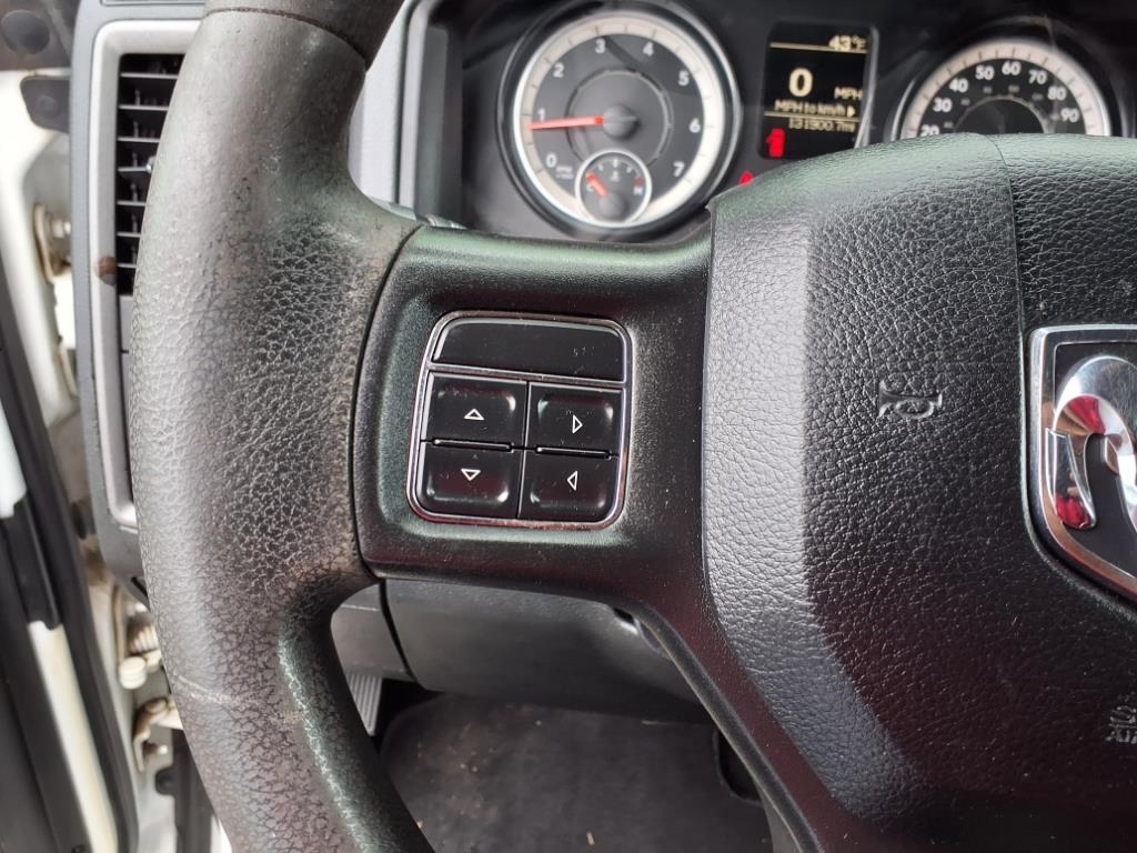 RAM 2500 Tradesman 4x2 Crew Cab 8' Box 2018