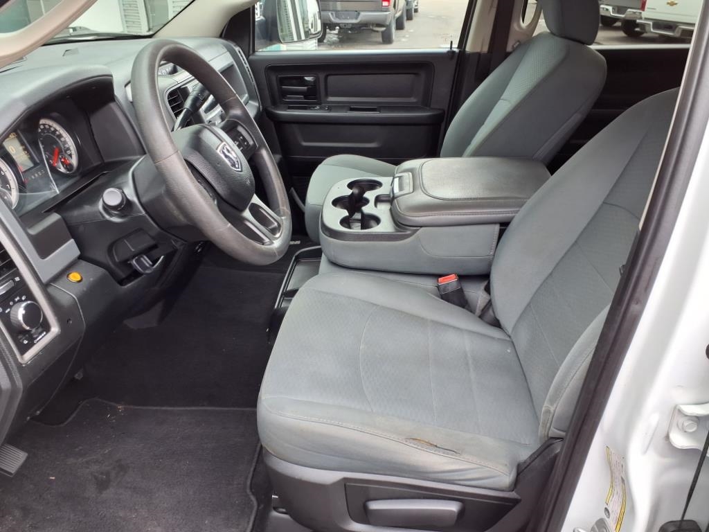 RAM 2500 Tradesman 4x2 Crew Cab 8' Box 2018