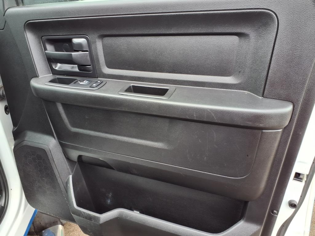 RAM 2500 Tradesman 4x2 Crew Cab 8' Box 2018