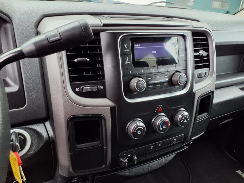 RAM 2500 Tradesman 4x2 Crew Cab 8' Box 2018