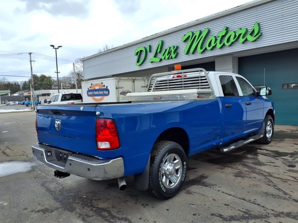 RAM 2500 Tradesman 4x2 Crew Cab 8' Box 2018