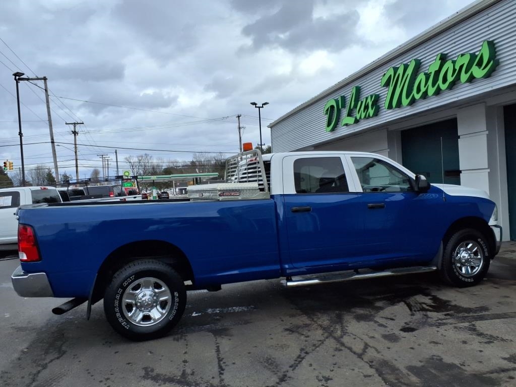 RAM 2500 Tradesman 4x2 Crew Cab 8' Box 2018
