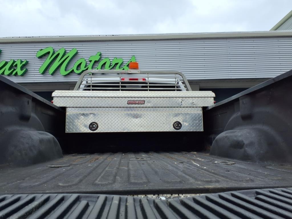 RAM 2500 Tradesman 4x2 Crew Cab 8' Box 2018