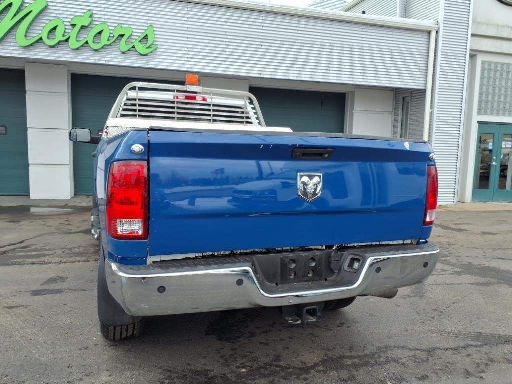 RAM 2500 Tradesman 4x2 Crew Cab 8' Box 2018