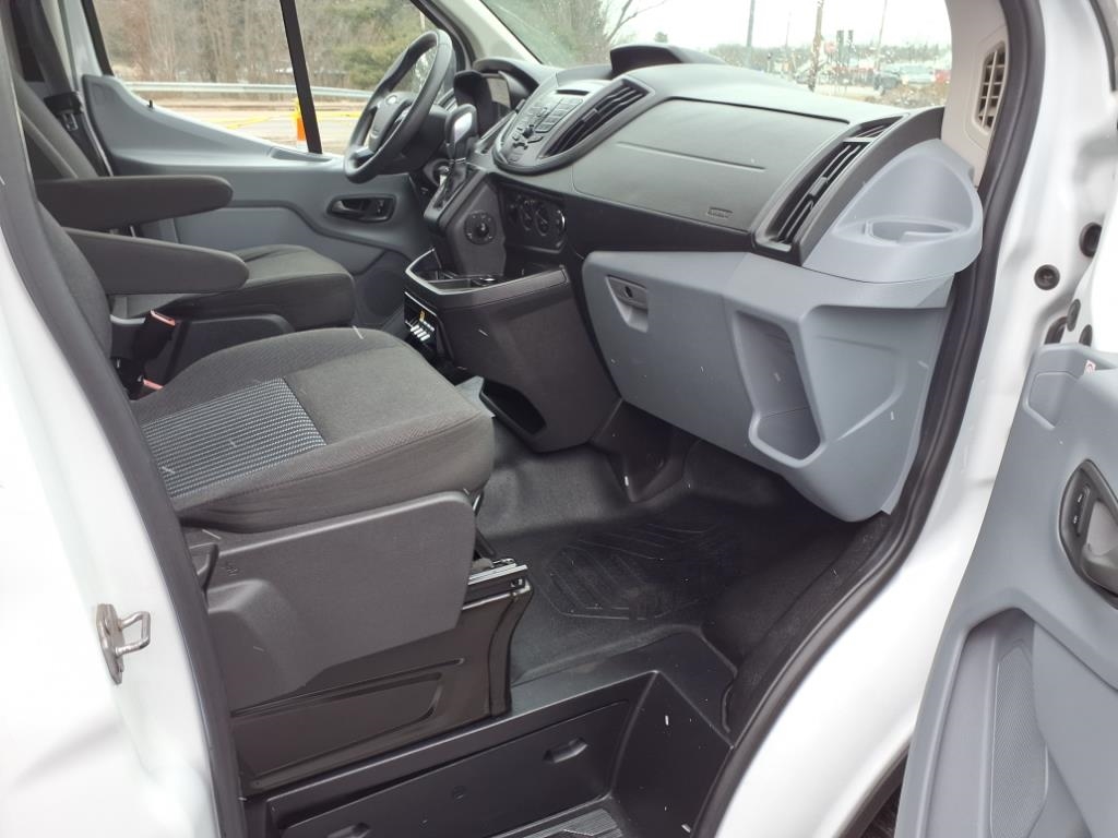 Ford Transit Van T-150 130" Low Rf 8600 GVWR Sliding RH Dr 2019