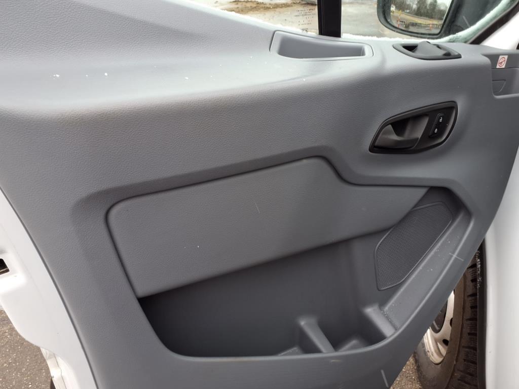 Ford Transit Van T-150 130" Low Rf 8600 GVWR Sliding RH Dr 2019