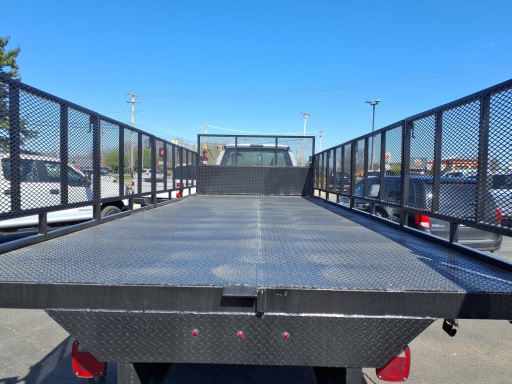 Ford Super Duty F-750 Straight Frame Reg Cab 2017