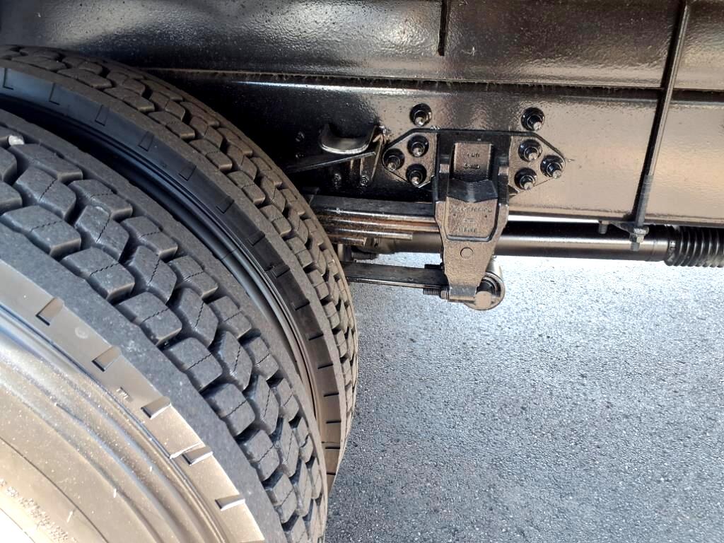 Ford Super Duty F-750 Straight Frame Reg Cab 2017