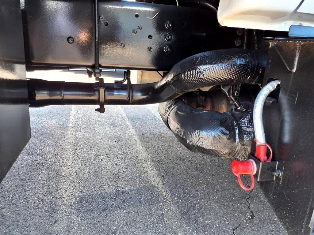 Ford Super Duty F-750 Straight Frame Reg Cab 2017